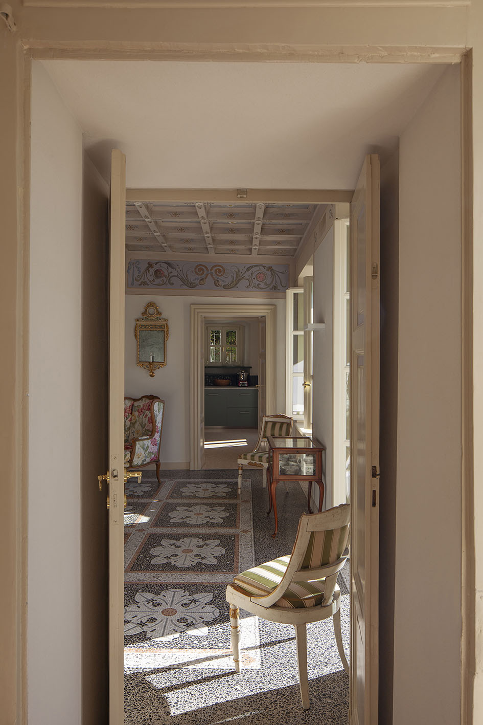 Villa dell'acqua - Infilata porte